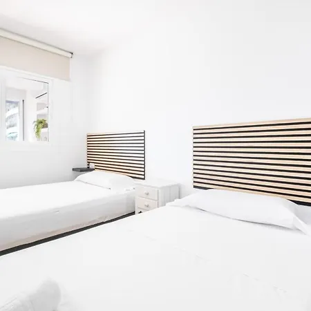 Donna Ii 8-38 Levante Apartmán *